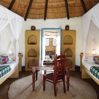 7Planet Baobab - Baobab Hut interior
