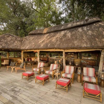Camp-Xakanaxa-Lounge-Interior