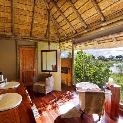 Kwando Lagoon bathroom view