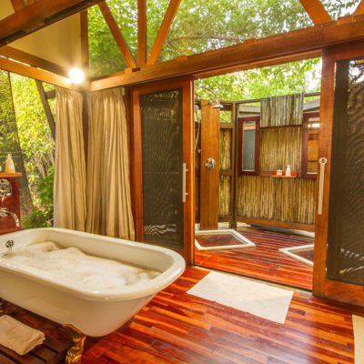 Kwando Lebala bathroom