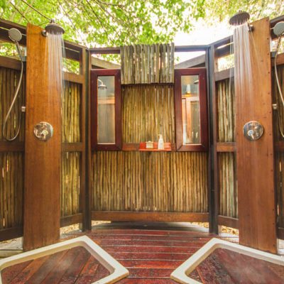 Kwando Lebala outdoor showers