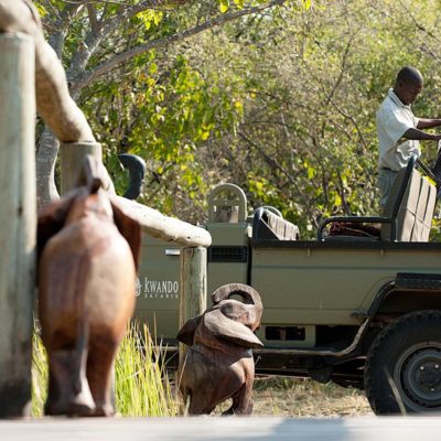 Kwando Lebala preparing vehicle