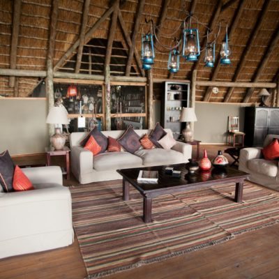 PP- lounge
