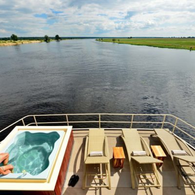 ZQ Princess front deck Chobe river (1)
