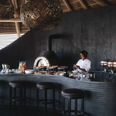 Eagle island - breakfast set up