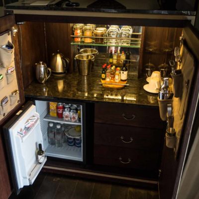 mini bar