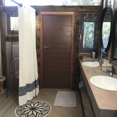 bathroom interior (1 of 1)